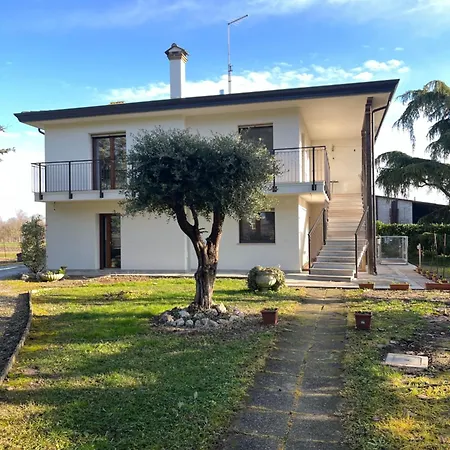 Bed & Breakfast Airport Venice Diego 2 3*