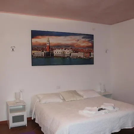 Bed & Breakfast Airport Venice Diego 2 Tessera