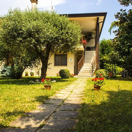 Airport Venice Diego 2 Bed & Breakfast Tessera
