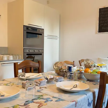 Airport Venice Diego 2 Bed & Breakfast Tessera