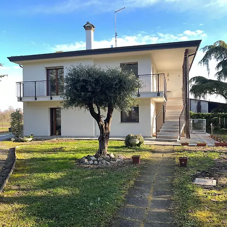 Bed & Breakfast Airport Venice Diego 2 3*